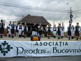Târgul de toamnă „Produs în Bucovina” Iaşi - ediţia a II-a 14-16 octombrie 2011